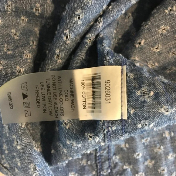 Two Vince Camuto Button Down Chambray Shirt Blouse - Picture 5 of 7